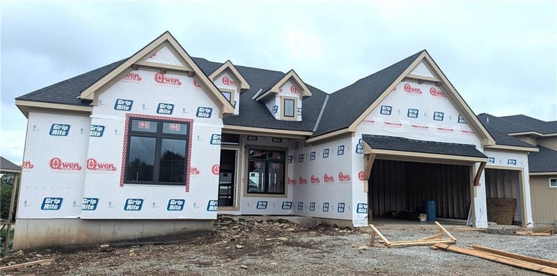 9350 170 Ter, Overland Park, KS 66085