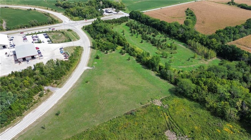 3990 M 150 Hw, Lee's Summit, MO 64082