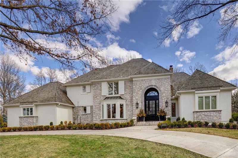 11805 Brookwood St, Leawood, KS 66211
