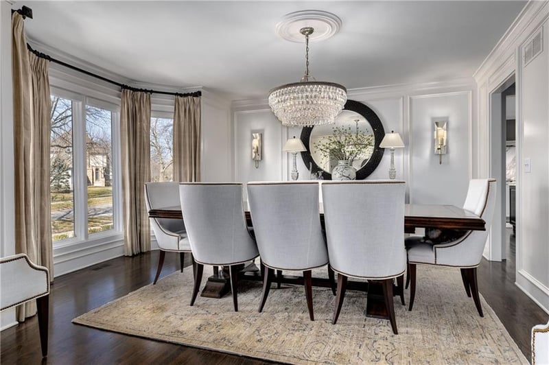 11805 Brookwood St, Leawood, KS 66211