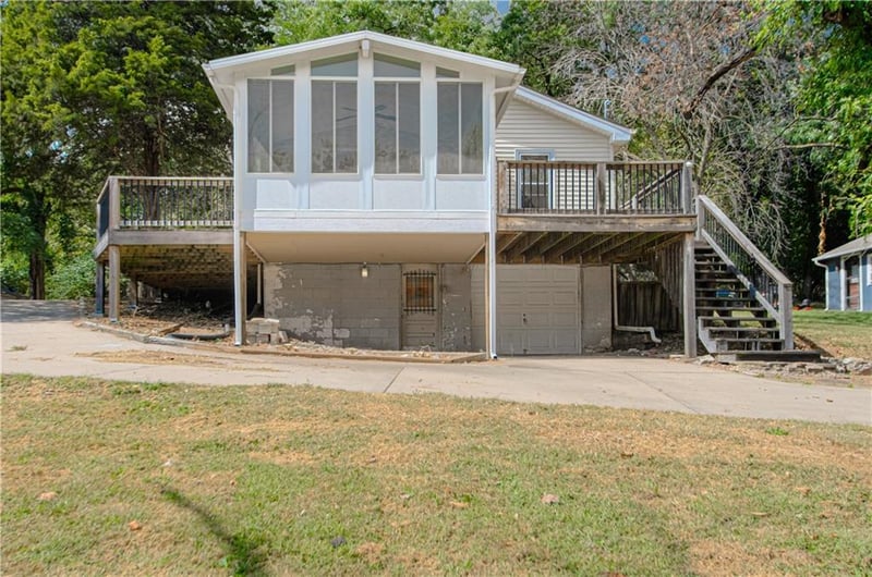 5018 NW Merrimac Ave, Riverside, MO 64151