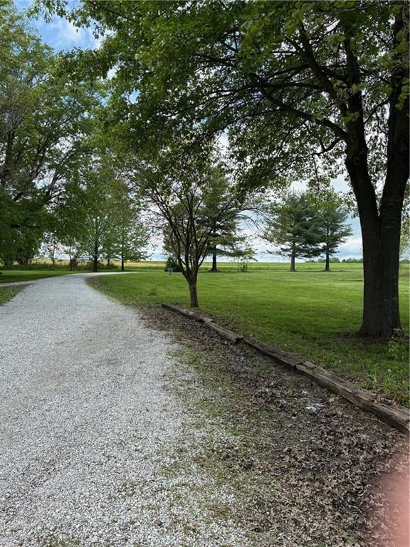 350 NW 71p Rd, Clinton, MO 64735