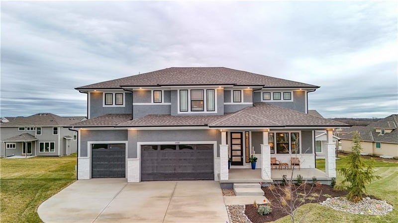 12402 182nd Ct, Overland Park, KS 66013