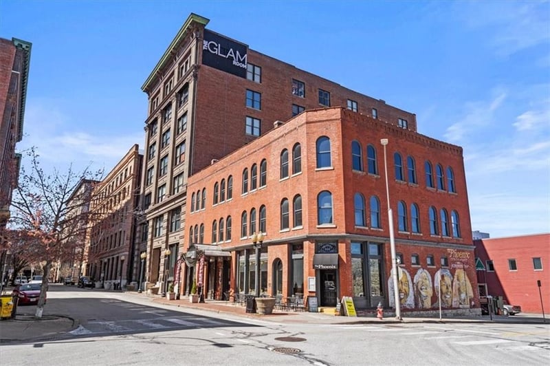 308 8th St #414, Kansas City, MO 64105