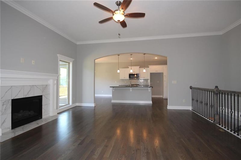 11440 N Auburndale Cir, Kansas City, MO 64157