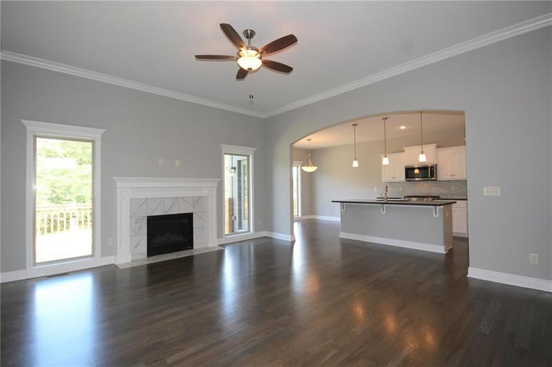 11440 N Auburndale Cir, Kansas City, MO 64157