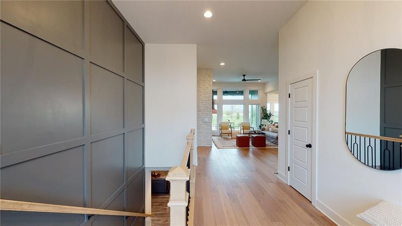 4151 Lake Shore Dr, Basehor, KS 66007