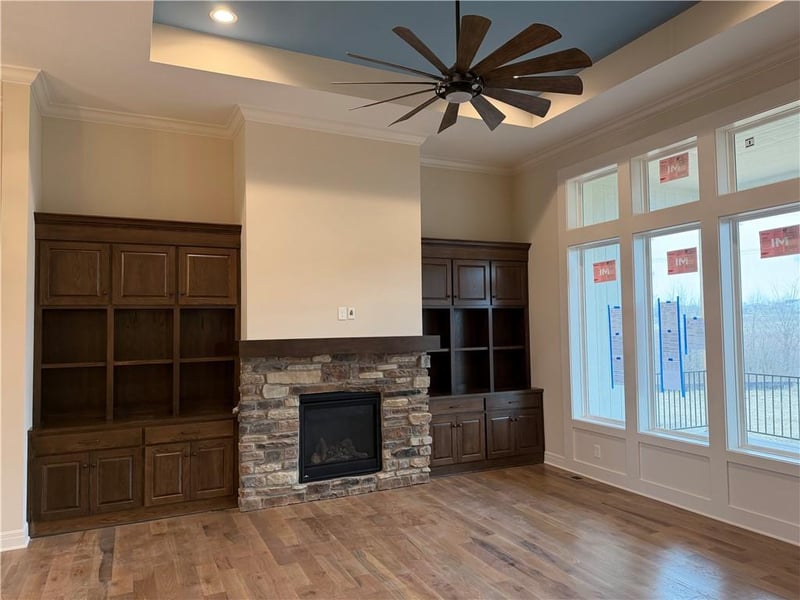 13025 174th Pl, Overland Park, KS 66221