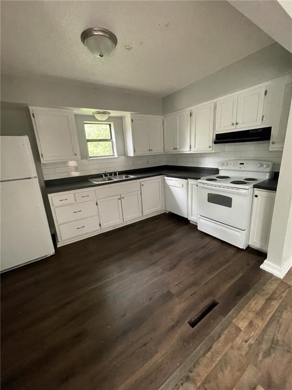 3504 5th Street Ter, St Joseph, MO 64505