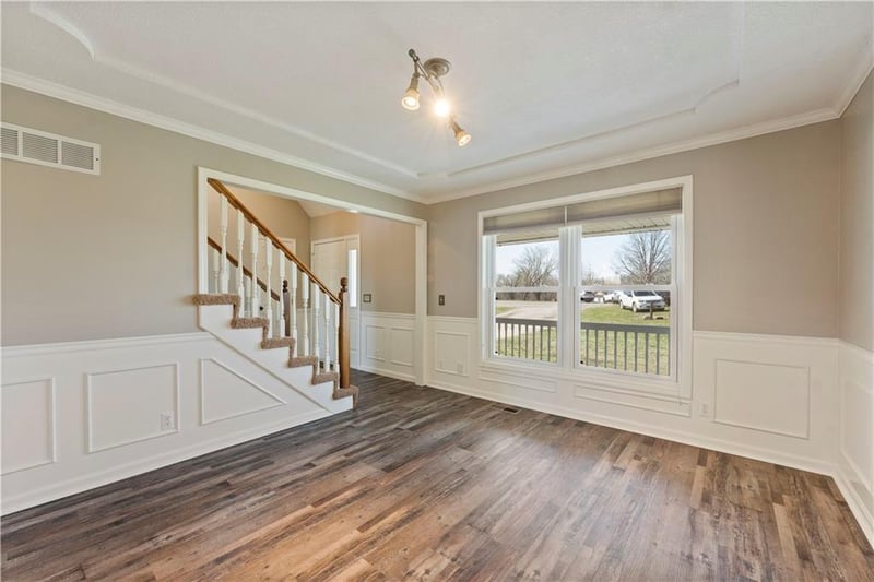 7171 SE Timberlake Dr, Holt, MO 64048
