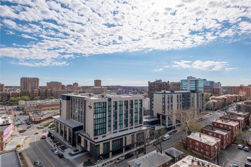 4545 Wornall Rd #1210, Kansas City, MO 64111