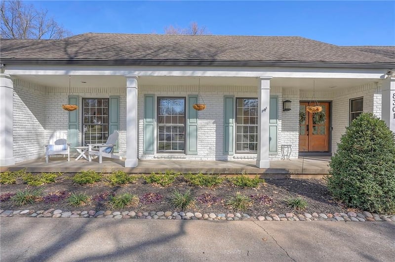 8301 Rosewood Dr, Prairie Village, KS 66207