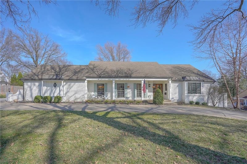 8301 Rosewood Dr, Prairie Village, KS 66207