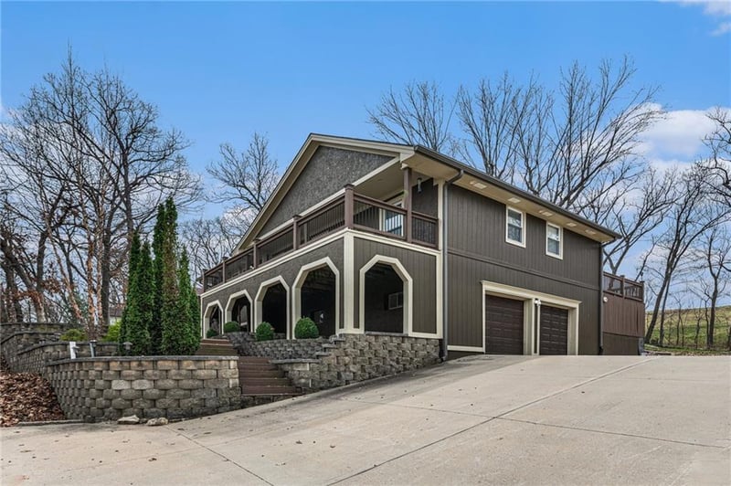 60 W St, Lee's Summit, MO 64086