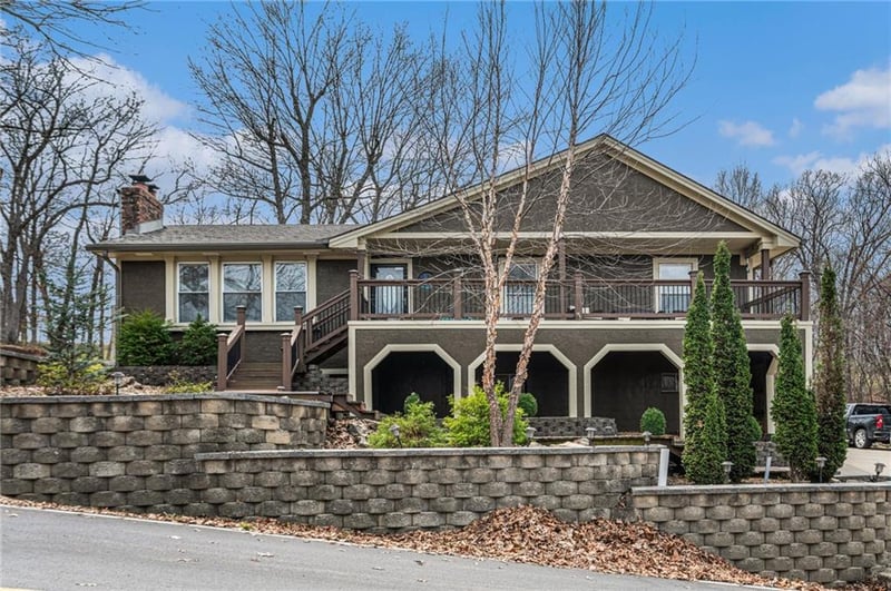 60 W St, Lee's Summit, MO 64086