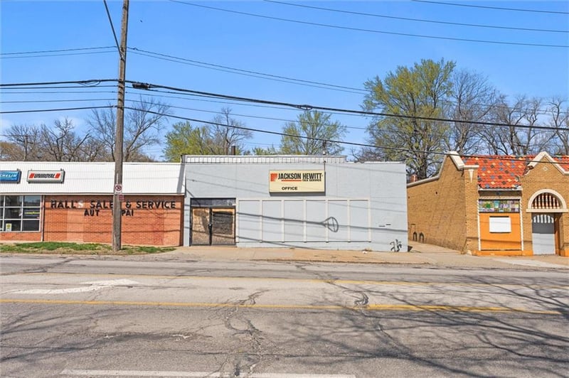 1308 63rd St, Kansas City, MO 64110