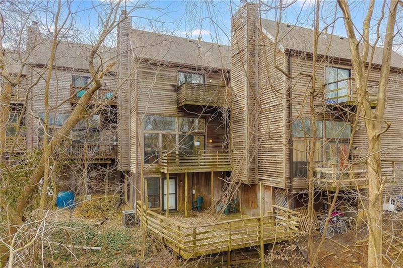 4908 NW Barry Rd, Kansas City, MO 64154