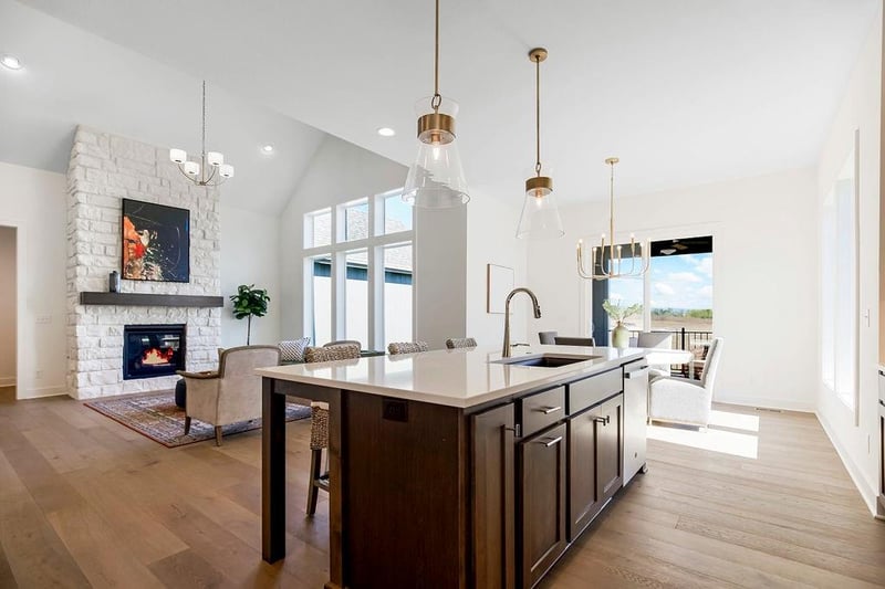 25374 91st Ter, Lenexa, KS 66227