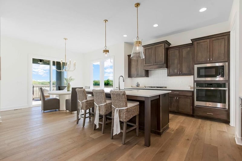 25374 91st Ter, Lenexa, KS 66227