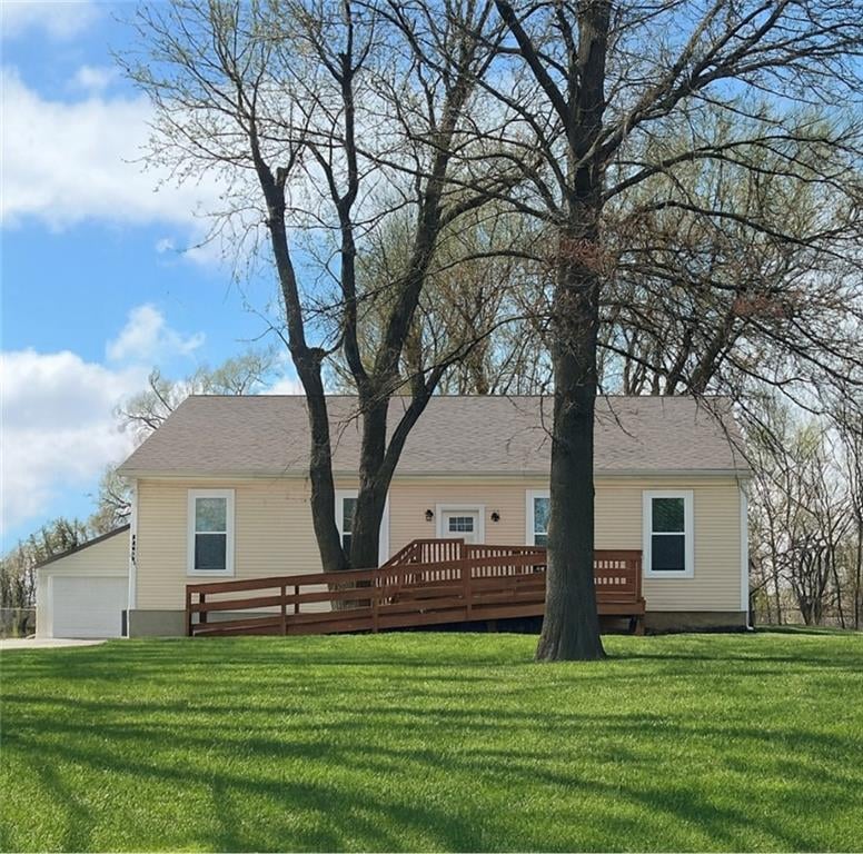 24431 139th St, Leavenworth, KS 66048