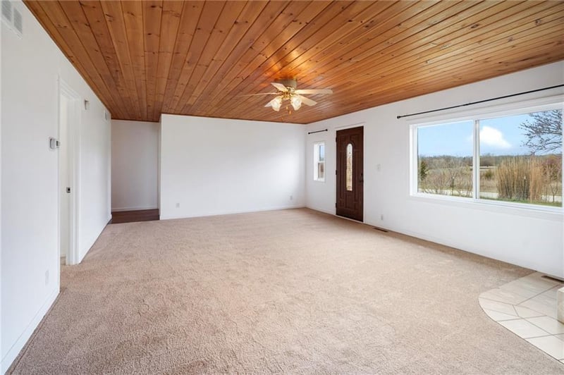 784 Woodson Rd, Overbrook, KS 66524