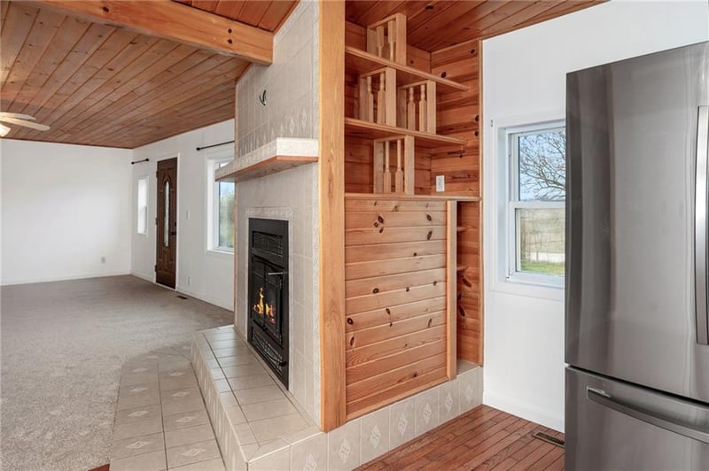 784 Woodson Rd, Overbrook, KS 66524