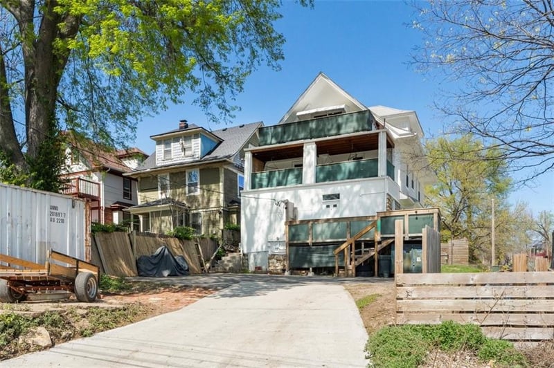 2835 8th St, Kansas City, MO 64124