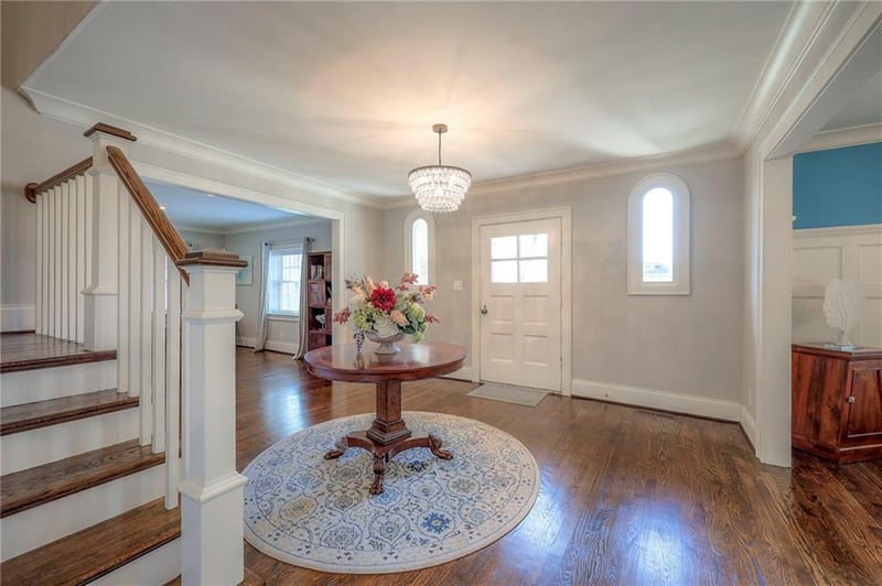 414 W 58th St, Kansas City, MO 64113