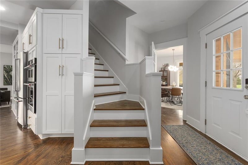 1401 Woodbury Ln, Liberty, MO 64068