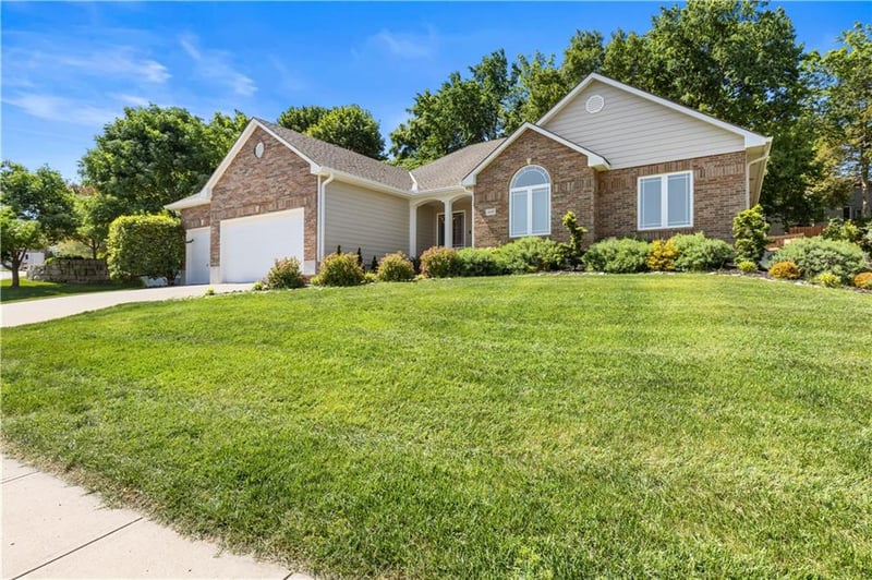 14319 E 96 St, Kansas City, MO 64139