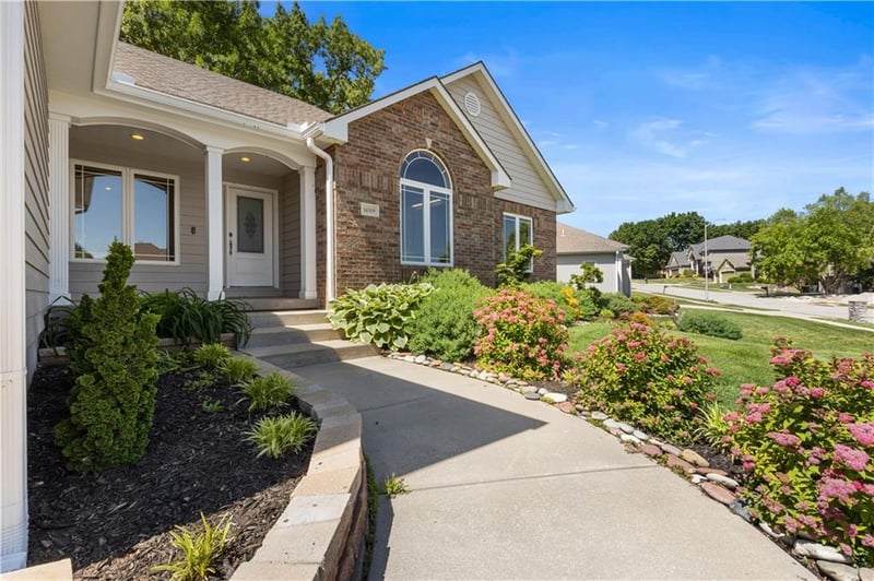 14319 E 96 St, Kansas City, MO 64139