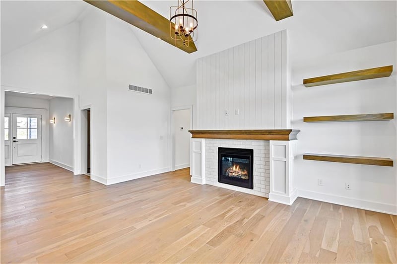 13481 W 174th Pl, Overland Park, KS 66221