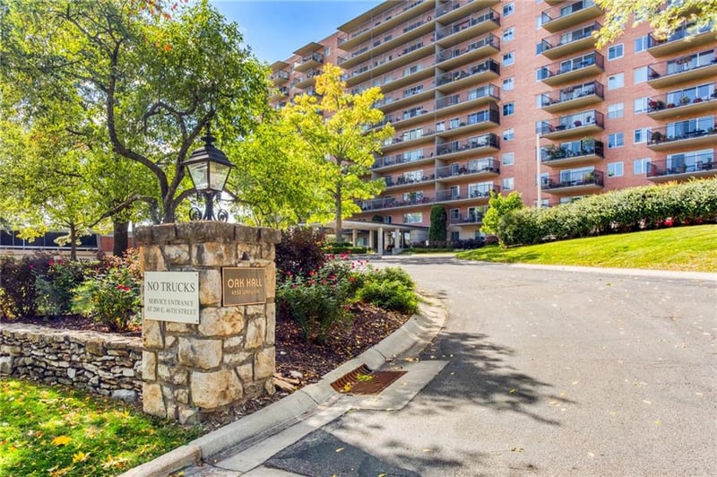 4550 Warwick Blvd #710, Kansas City, MO 64111