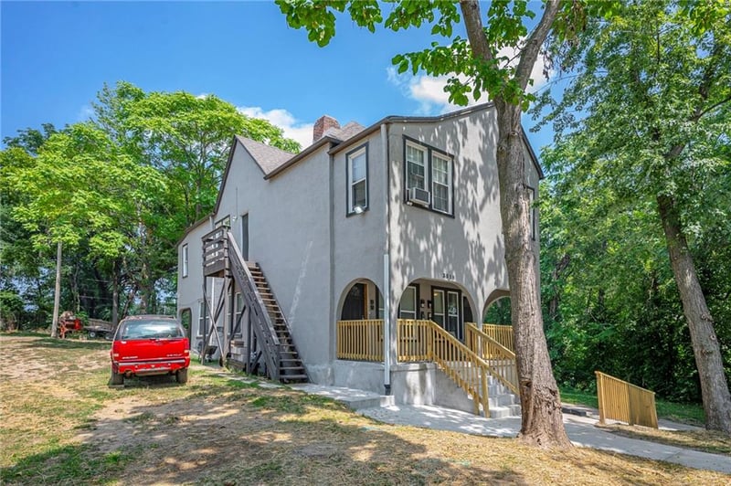 3318 10 St, Kansas City, MO 64127