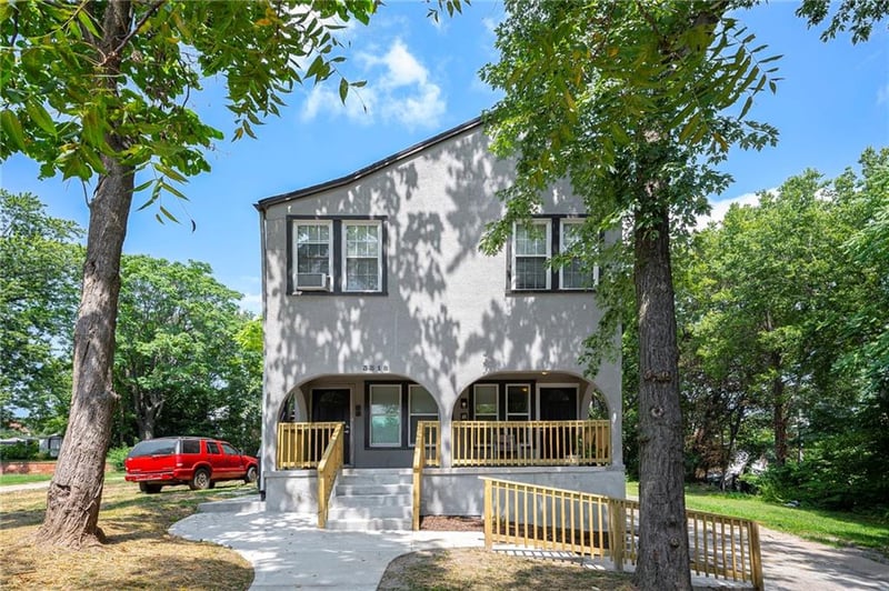 3318 10 St, Kansas City, MO 64127
