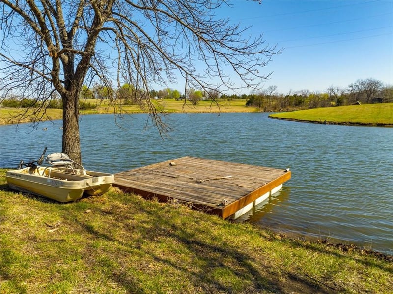 1628 400th Rd, Lawrence, KS 66049