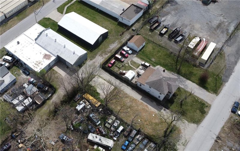 3819 Fuller Ave, Kansas City, MO 64129