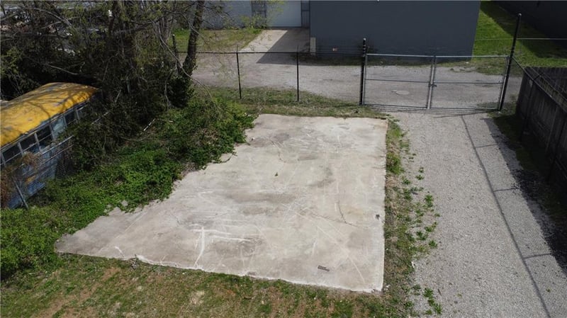 3819 Fuller Ave, Kansas City, MO 64129