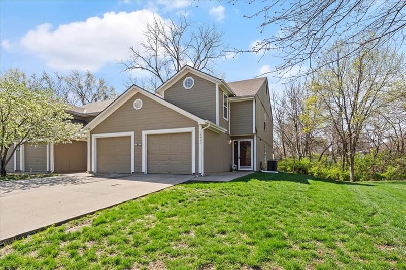 15411 E 48th St, Kansas City, MO 64136