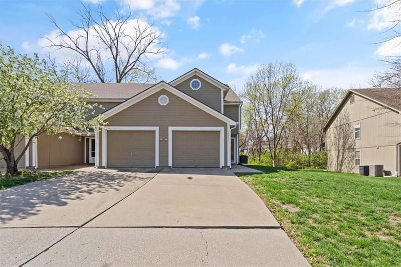 15411 E 48th St, Kansas City, MO 64136