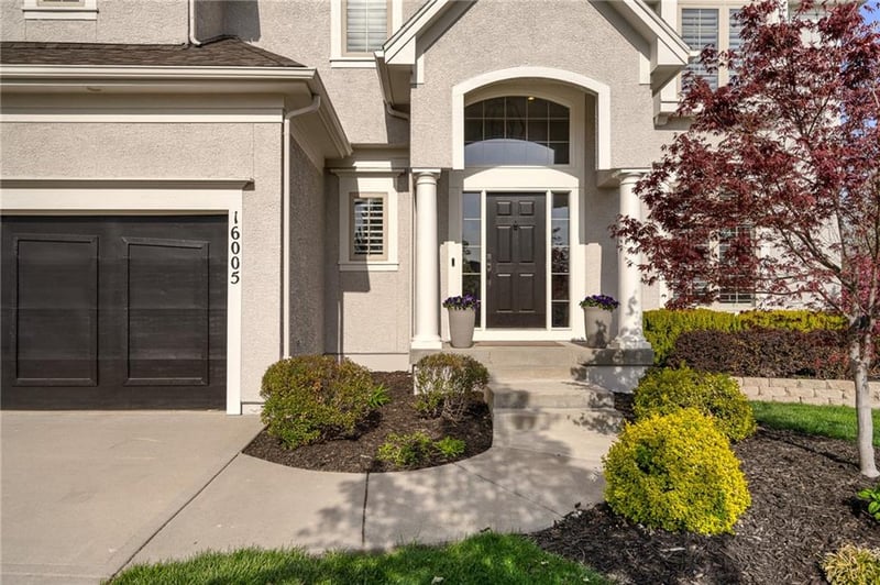 16005 Bluejacket St, Overland Park, KS 66062
