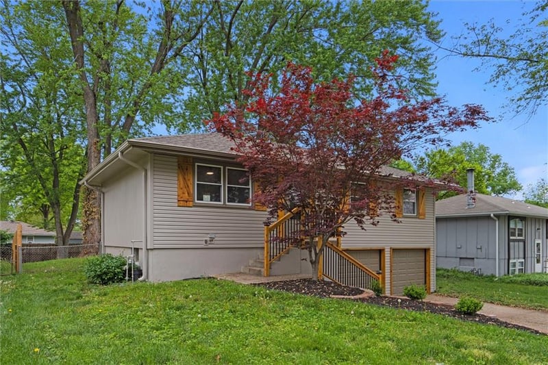 15312 E 48th Ter, Kansas City, MO 64136