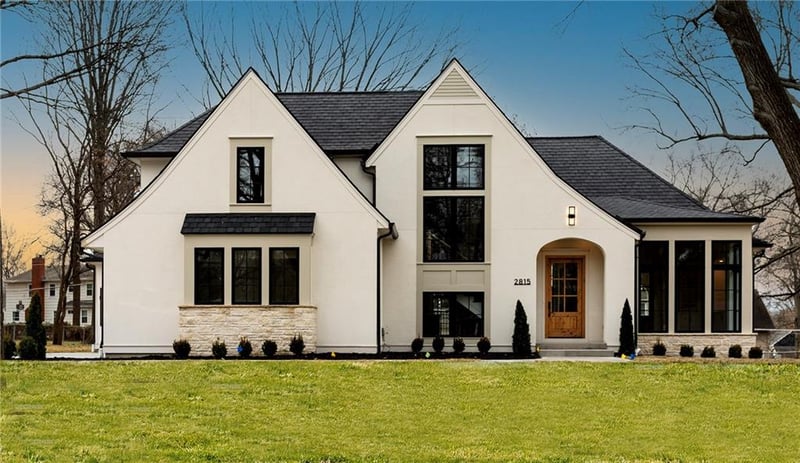 2815 W 82nd St, Leawood, KS 66206