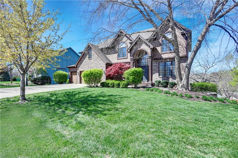 7800 Alden Rd, Lenexa, KS 66216