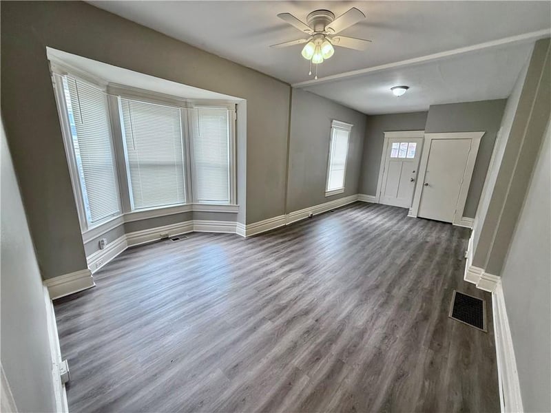 335 N Lawndale Ave, Kansas City, MO 64123