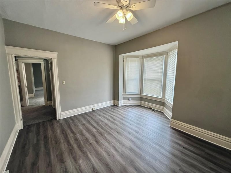 335 N Lawndale Ave, Kansas City, MO 64123
