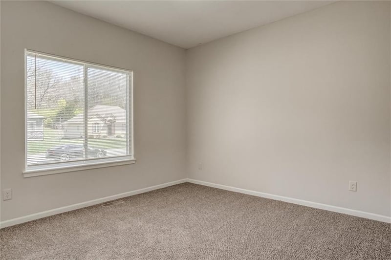 12109 E 89th Ter, Kansas City, MO 64138