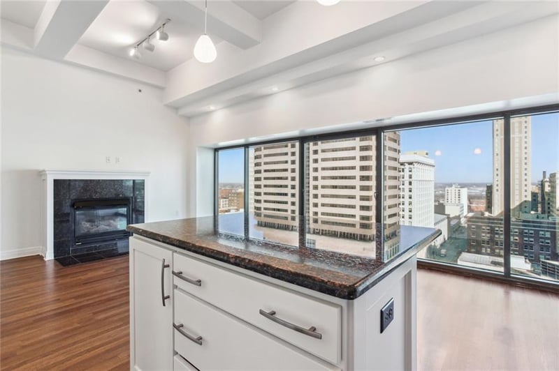 1101 Walnut St #1202, Kansas City, MO 64106