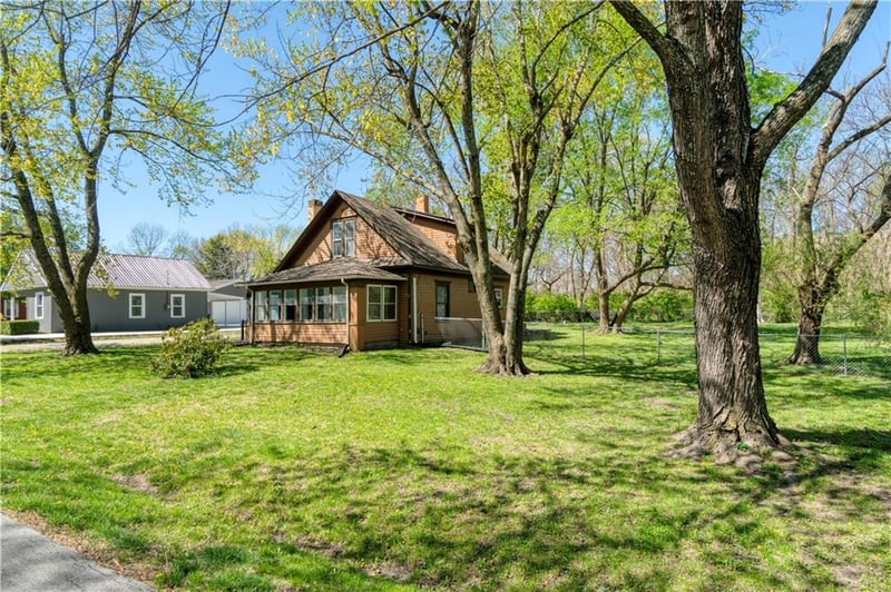 13318 Locust St, Kansas City, MO 64145