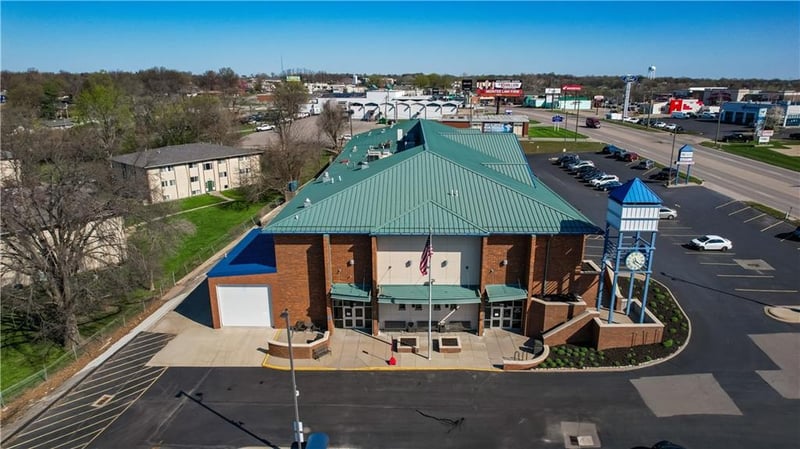 1900 Belt Hw, St Joseph, MO 64506